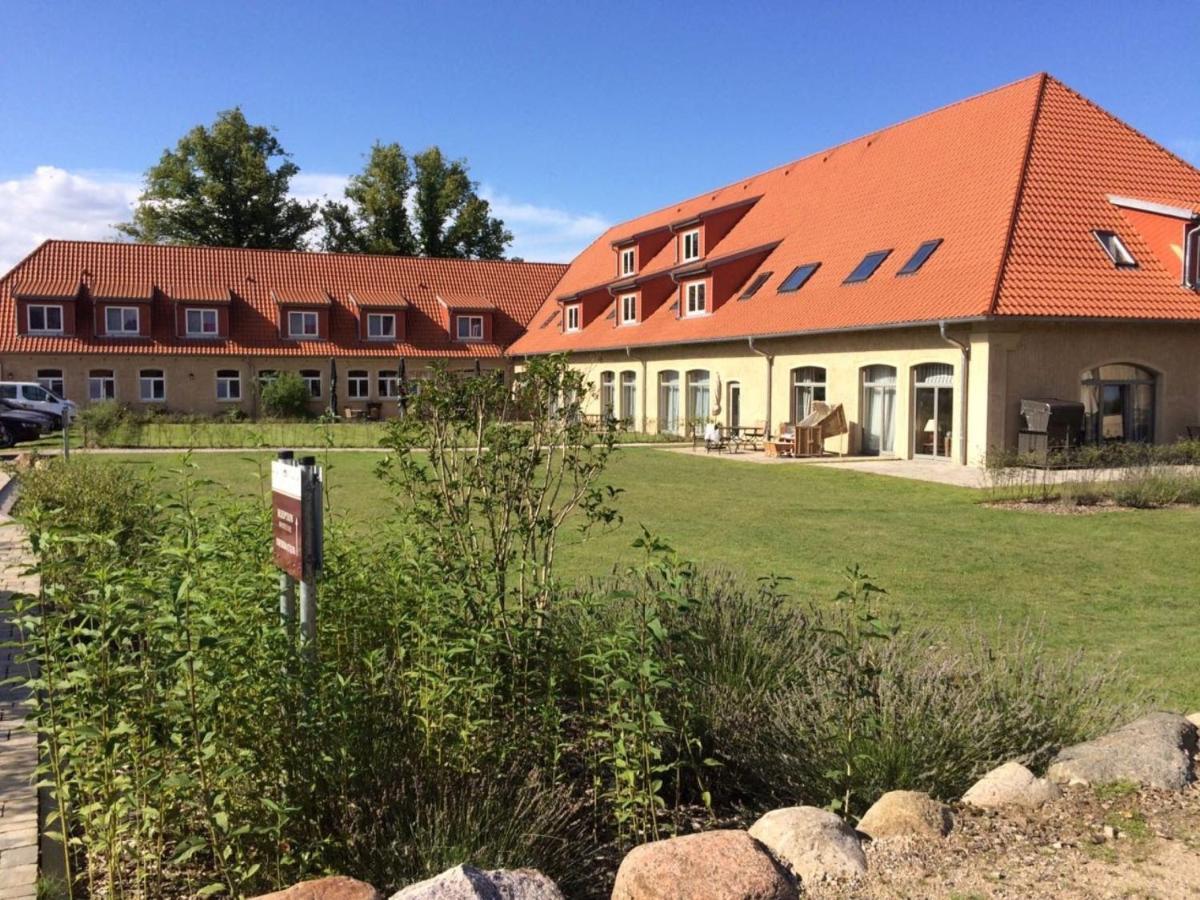 Remise Schloss Stolpe Miniapartment Stolpe auf Usedom Bagian luar foto